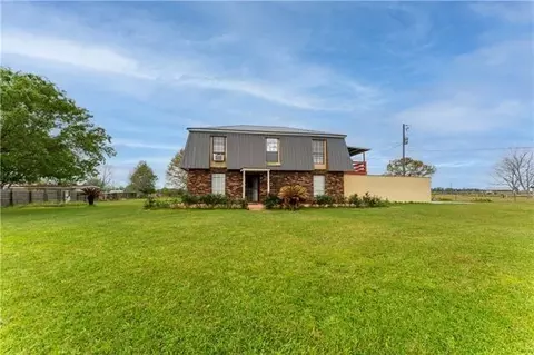 10082 Highway 1045 Hwy, Amite, LA 70422