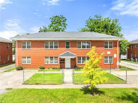 5229 Burgundy St, New Orleans, LA 70117