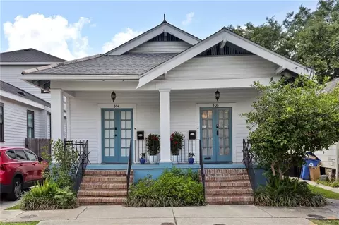 304 Henry Clay Ave, New Orleans, LA 70118