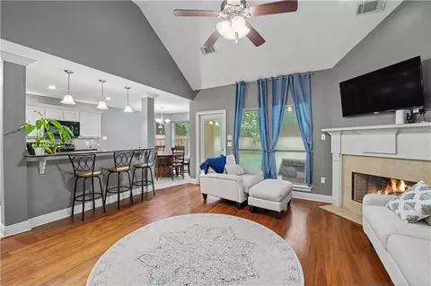 Living - 70360 Menuet Rd, Mandeville, LA 70471 photo 3 of 3