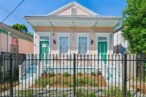 2737 Iberville St, New Orleans, LA 70119