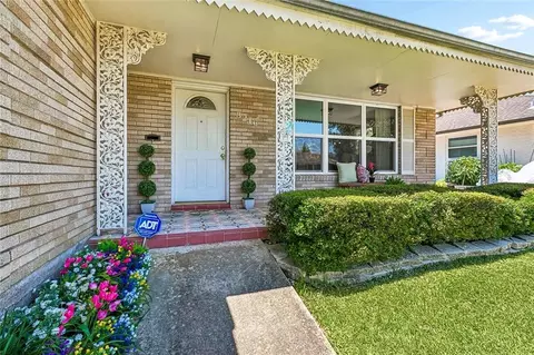 3216 Clifford Dr, Metairie, LA 70002