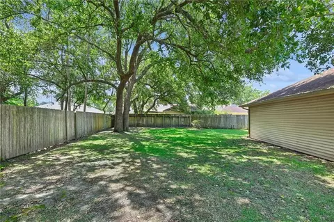 Exterior - 417 Pine Forest Dr, Slidell, LA 70458 photo 4 of 5