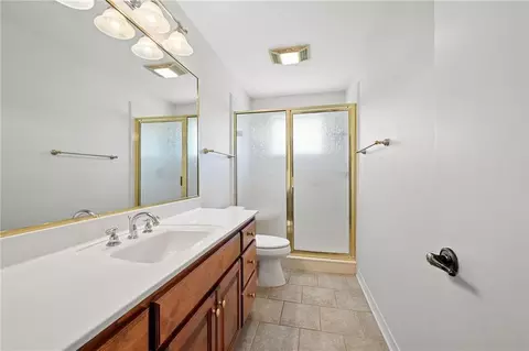 Bath - 417 Pine Forest Dr, Slidell, LA 70458 photo 2 of 2