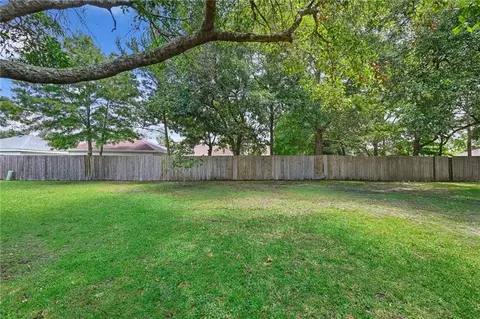Exterior - 417 Pine Forest Dr, Slidell, LA 70458 photo 3 of 5