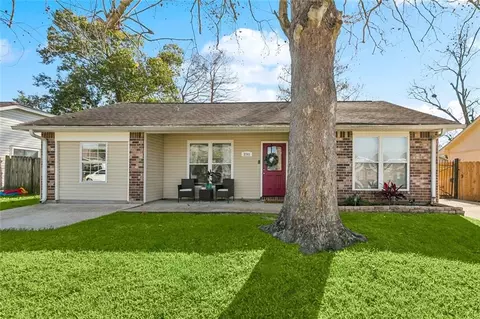 2741 Collette Dr, Marrero, LA 70072