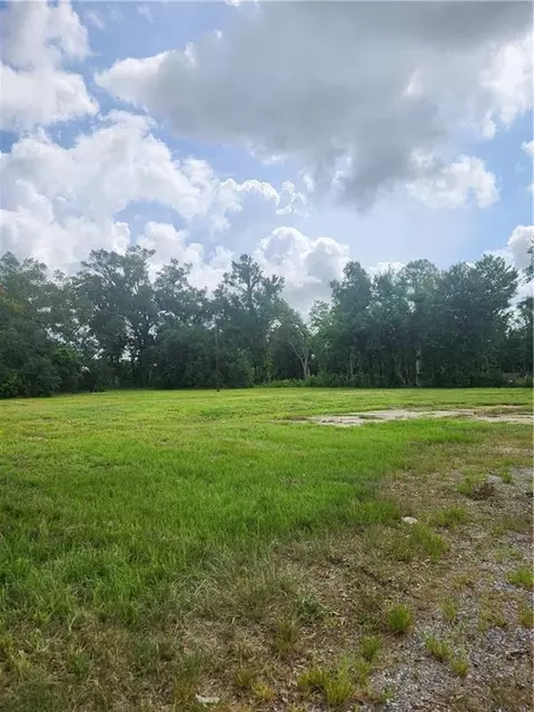 10225 Morningside Dr, Waggaman, LA 70094