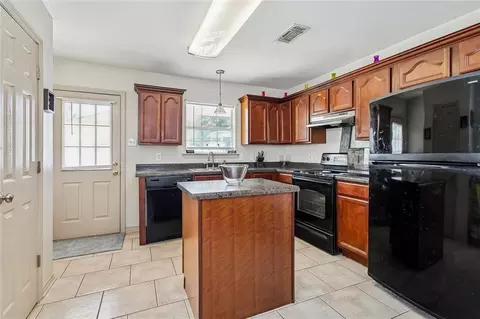 Kitchen - 2411 Jay St, Slidell, LA 70460 photo 1 of 2