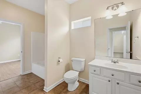 Bath - 221 Libra Ave #B, Mandeville, LA 70471 photo 4 of 4