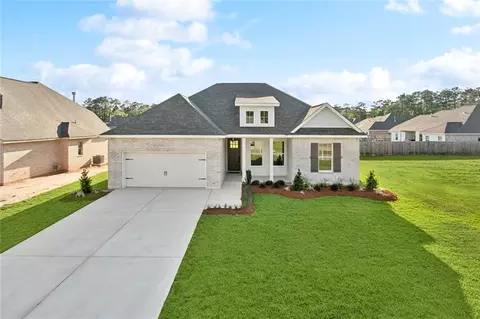Exterior - 72669 Robindale Dr, Covington, LA 70435 photo 2 of 4