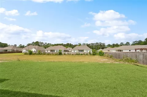 Exterior - 72669 Robindale Dr, Covington, LA 70435 photo 3 of 3