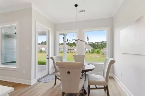Dining - 72669 Robindale Dr, Covington, LA 70435 photo 1 of 1