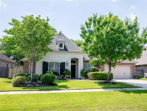 650 Highland Dr, Slidell, LA 70458