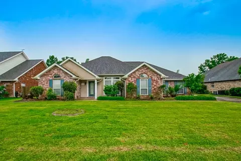 125 Cottage Dr, Luling, LA 70070