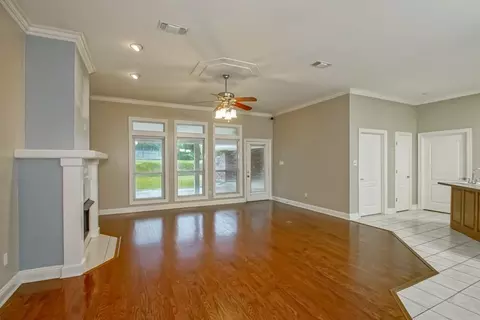 Living - 125 Cottage Dr, Luling, LA 70070 photo 1 of 5