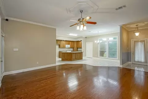 Living - 125 Cottage Dr, Luling, LA 70070 photo 3 of 5
