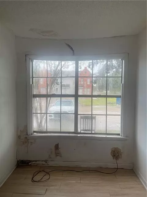 Living - 504 Marigny Cir, Duson, LA 70529 photo 6 of 7