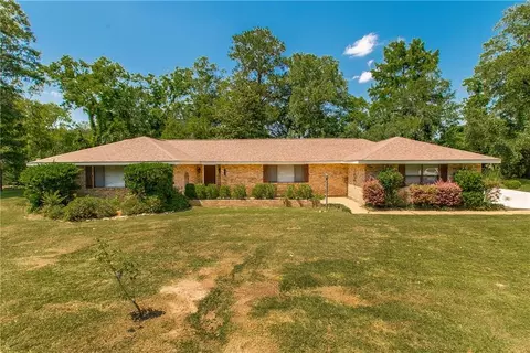 1018 Esterbrook Rd, Ponchatoula, LA 70454