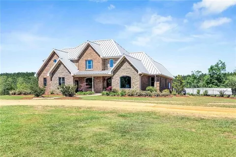 1050 Somerset Se Rd, Bogue Chitto, MS 39629