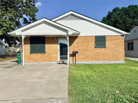 751 Avenue G, Westwego, LA 70094
