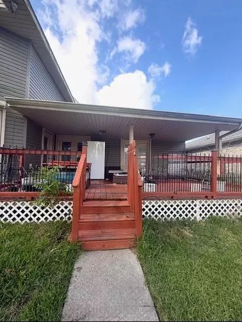 Exterior - 111 Intrepid Dr, Slidell, LA 70458 photo 3 of 3