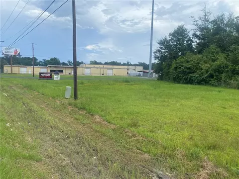 E Hwy 190 Highway, Hammond, LA 70401