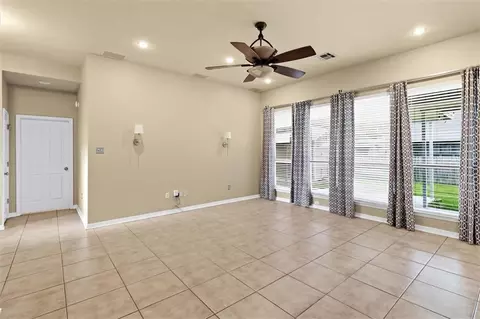 Living - 70021 3rd St, Covington, LA 70433 photo 4 of 4