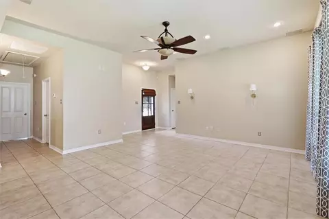 Living - 70021 3rd St, Covington, LA 70433 photo 3 of 4