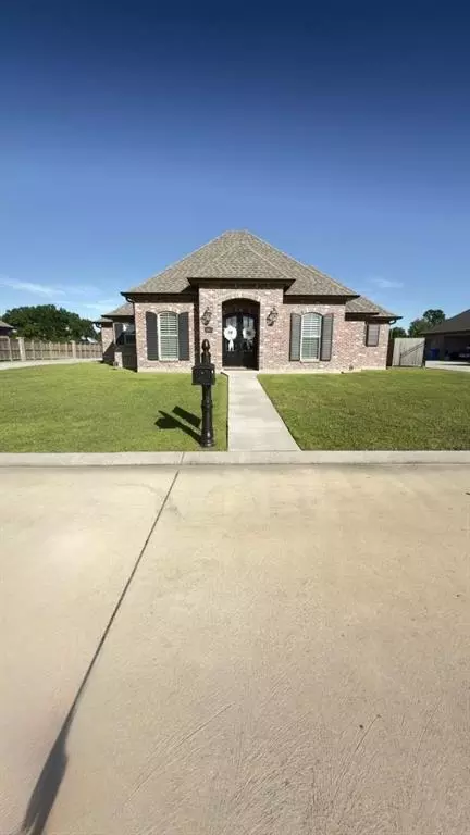446 Rosella Dr, Thibodaux, LA 70301