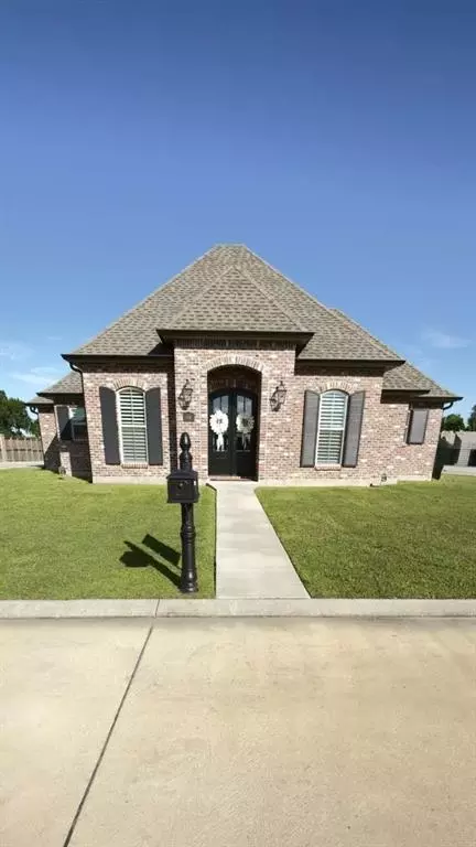 446 Rosella Dr, Thibodaux, LA 70301