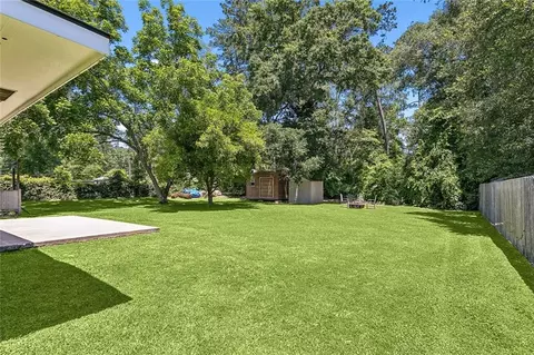 Exterior - 220 E 8th Ave, Covington, LA 70433 photo 2 of 6
