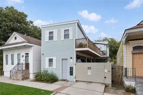 4218 S Carrollton Ave, New Orleans, LA 70119