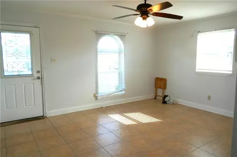 Living - 153 Clemson Dr, Kenner, LA 70065 photo 1 of 1