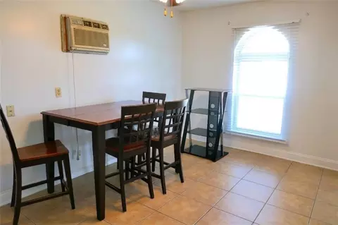 Dining - 153 Clemson Dr, Kenner, LA 70065 photo 2 of 4