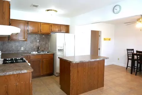 Kitchen - 153 Clemson Dr, Kenner, LA 70065 photo 2 of 2