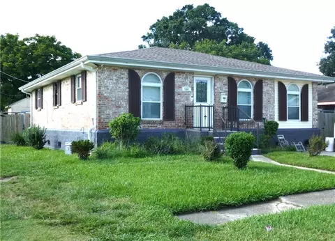 Exterior - 153 Clemson Dr, Kenner, LA 70065 photo 3 of 5