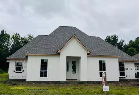 147 River Place Dr, Hahnville, LA 70057