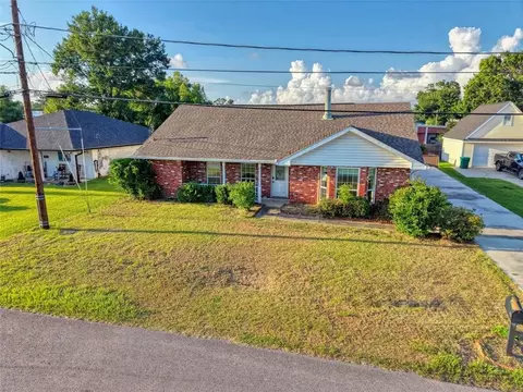 304 Coronado Dr, Luling, LA 70070