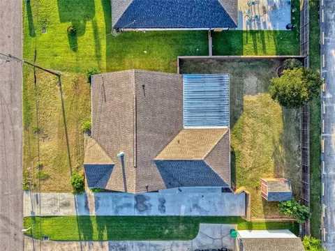 View/Area - 304 Coronado Dr, Luling, LA 70070 photo 2 of 4