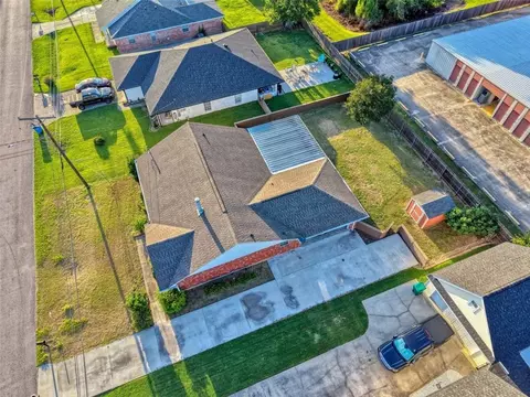 View/Area - 304 Coronado Dr, Luling, LA 70070 photo 4 of 4