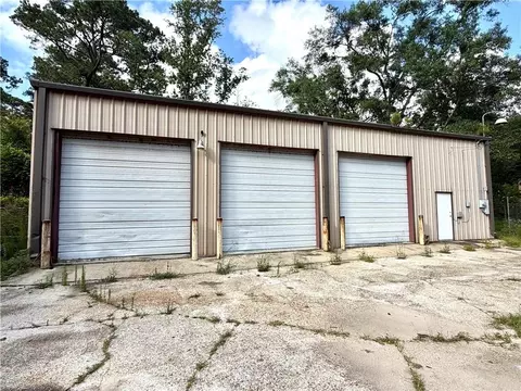 25601 Hwy 190 Hwy, Lacombe, LA 70445