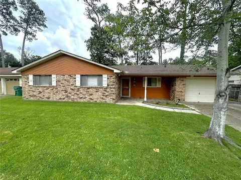 1587 Ridgecrest Dr, Slidell, LA 70458