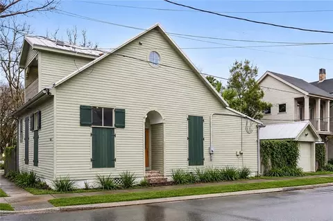 301 Burdette St, New Orleans, LA 70118