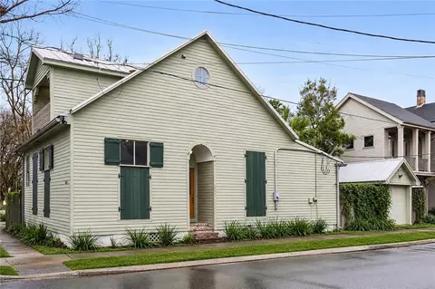 301 Burdette St, New Orleans, LA 70118
