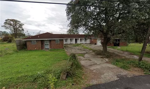 2068 Farragut St, New Orleans, LA 70114