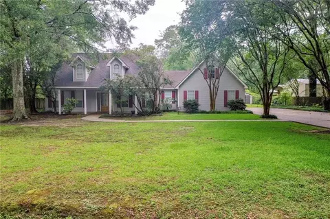 37265 Hidden Oaks Ln, Pearl River, LA 70452