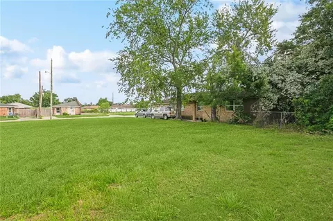2801-03 Daniel Dr, Violet, LA 70092 photo 2