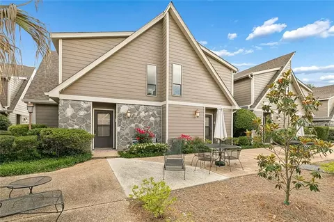 500 Aries Dr #4A, Mandeville, LA 70471