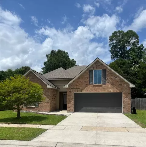 6337 Honey Locust Blvd, Zachary, LA 70791
