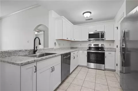 Kitchen - 70317 11th St, Covington, LA 70433 photo 1 of 1